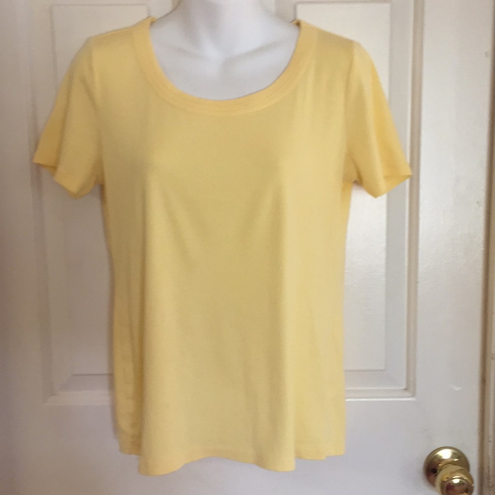 Bright Yellow Top. Charter Club. medium